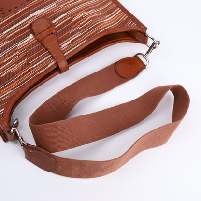Hermes Evelyne PM in Barenia/Vibrato Fauve  2000，shoulder strap