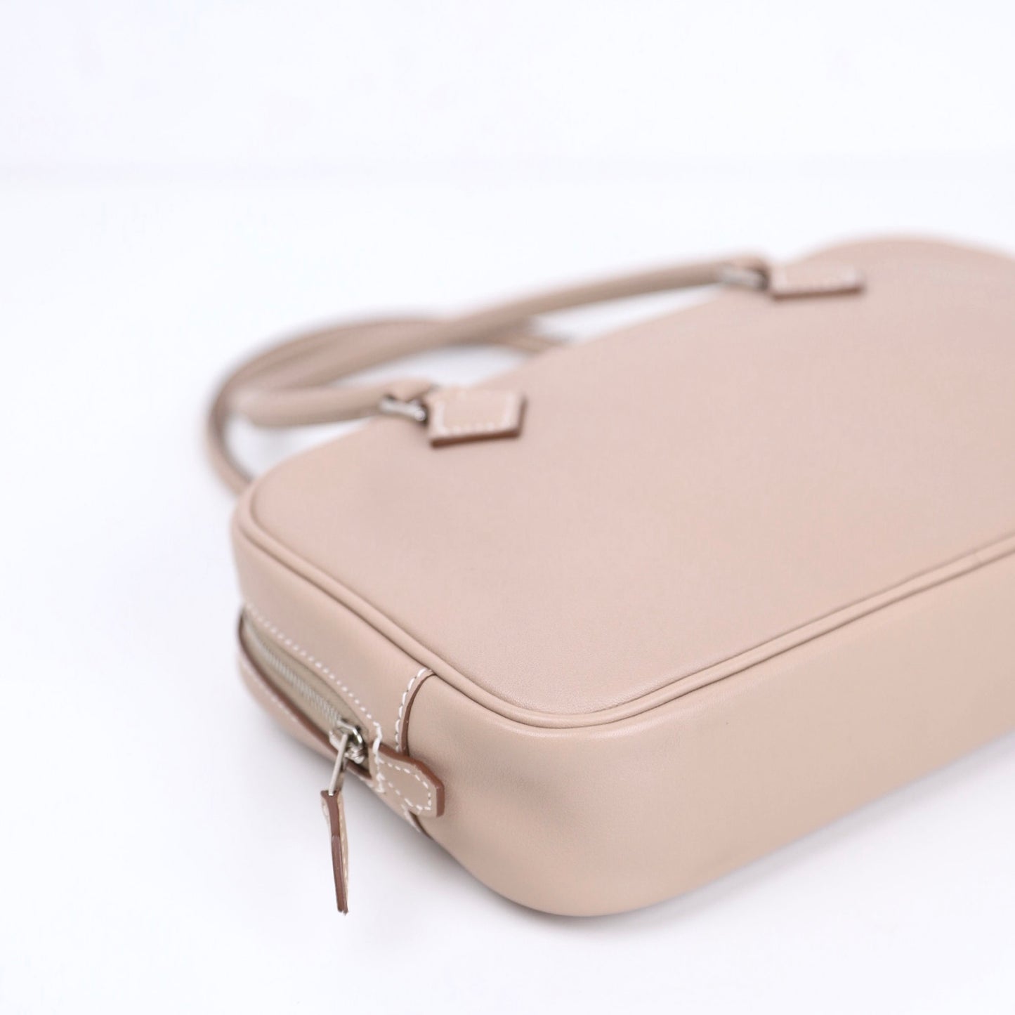 Hermes｜Plume elan 22 Handbag Argile swift 2012