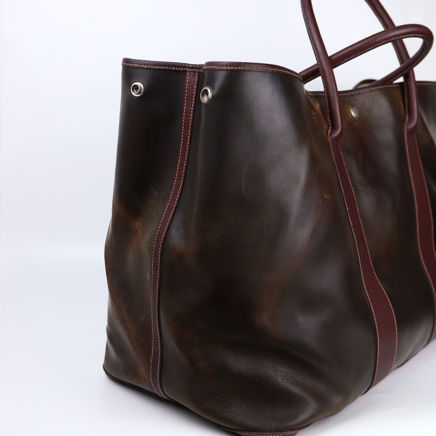 Hermes Garden Party GM Handbag in Brown Amazonia, left side