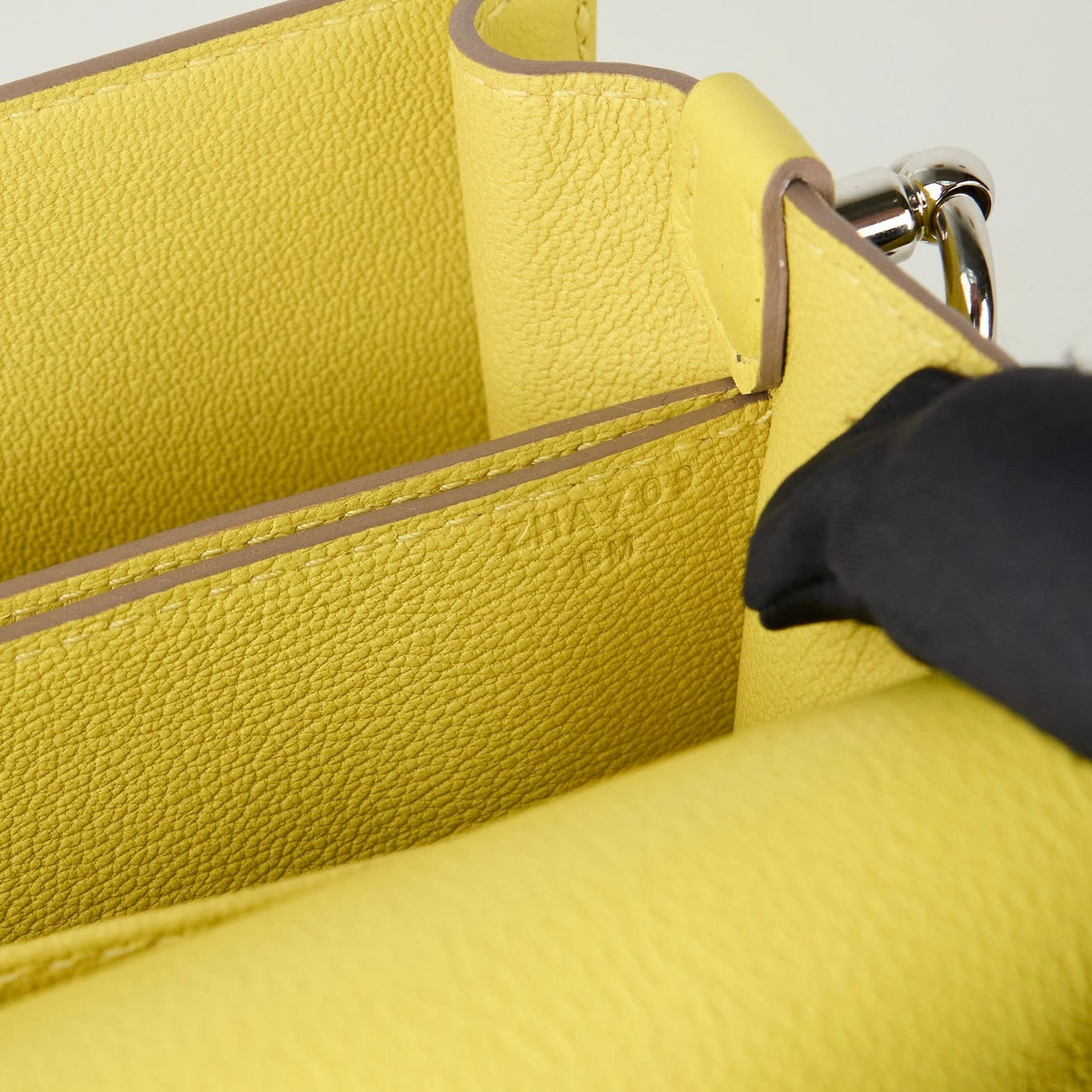 Hermes｜ Roulis 23 Shoulder bag  Lime Evercolor 2021
