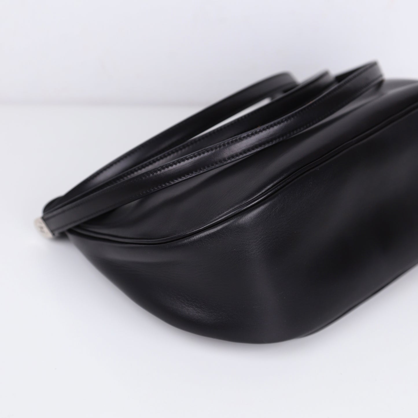 Hermes｜Caporal Handbag Evercalf Black 2002  Margiela