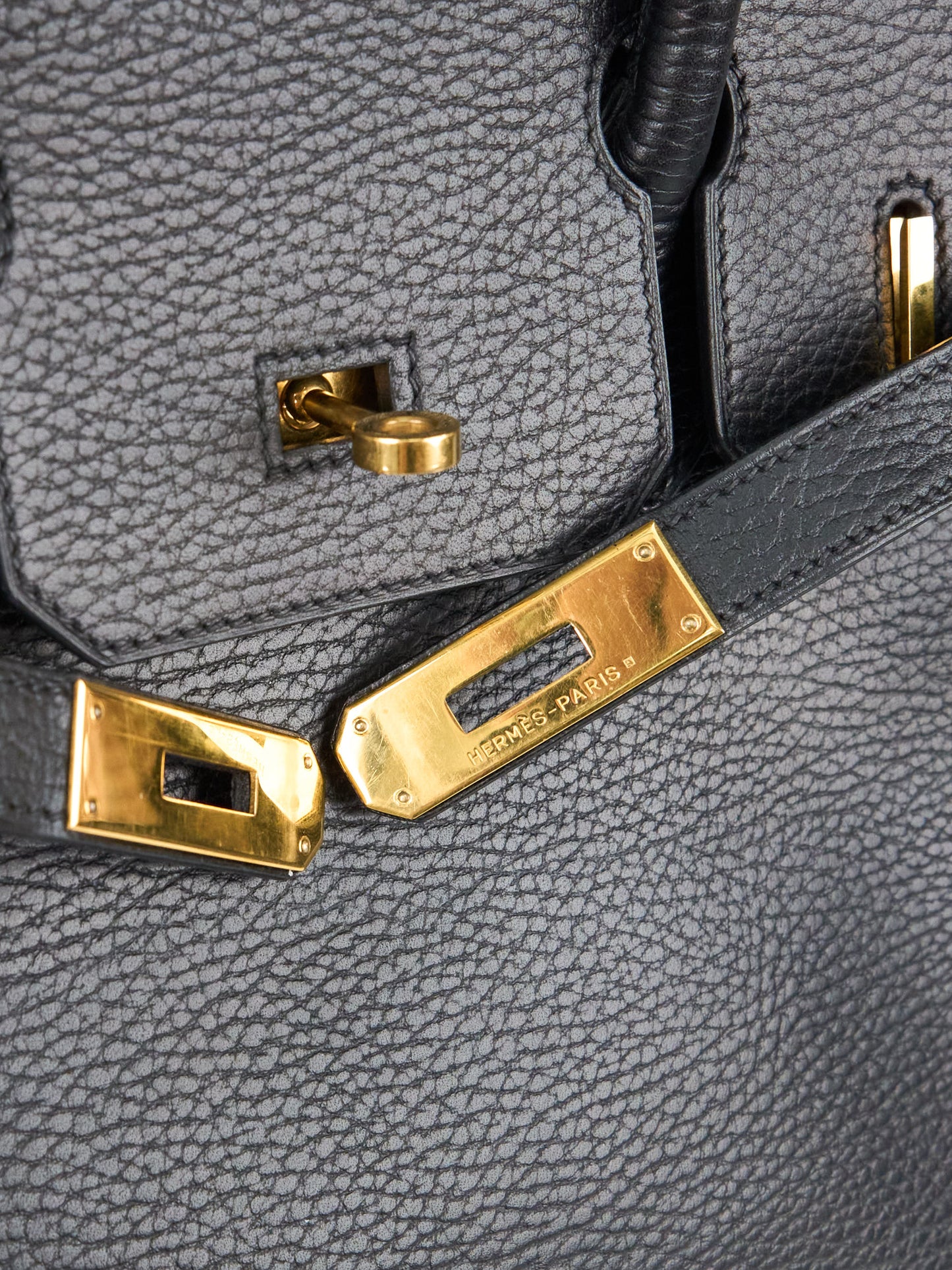 Hermes｜Birkin 30 Handbag  Vachette Ardennes Black  2003