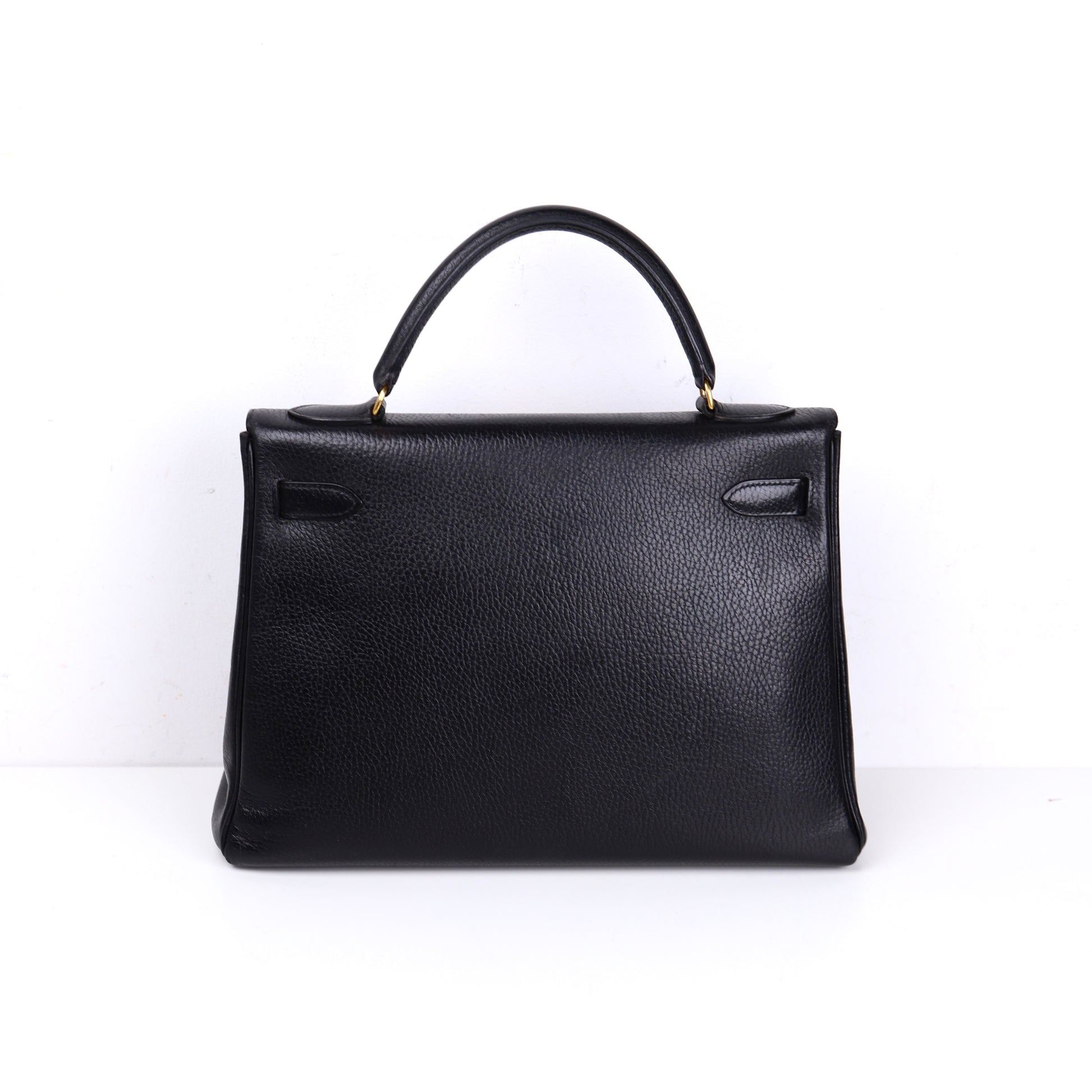 Hermes Kelly 32 Handbag in Vachette Ardennes  Black 1991，back view