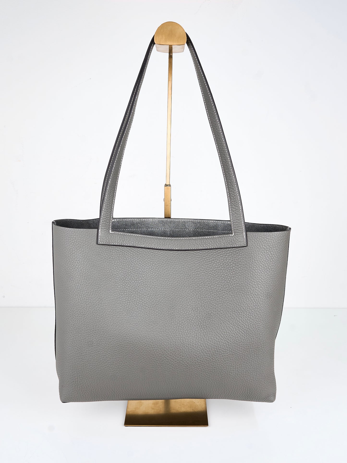Hermes｜Cabasellier  totebag  Gris Meyer Taurillon Clemence 2022