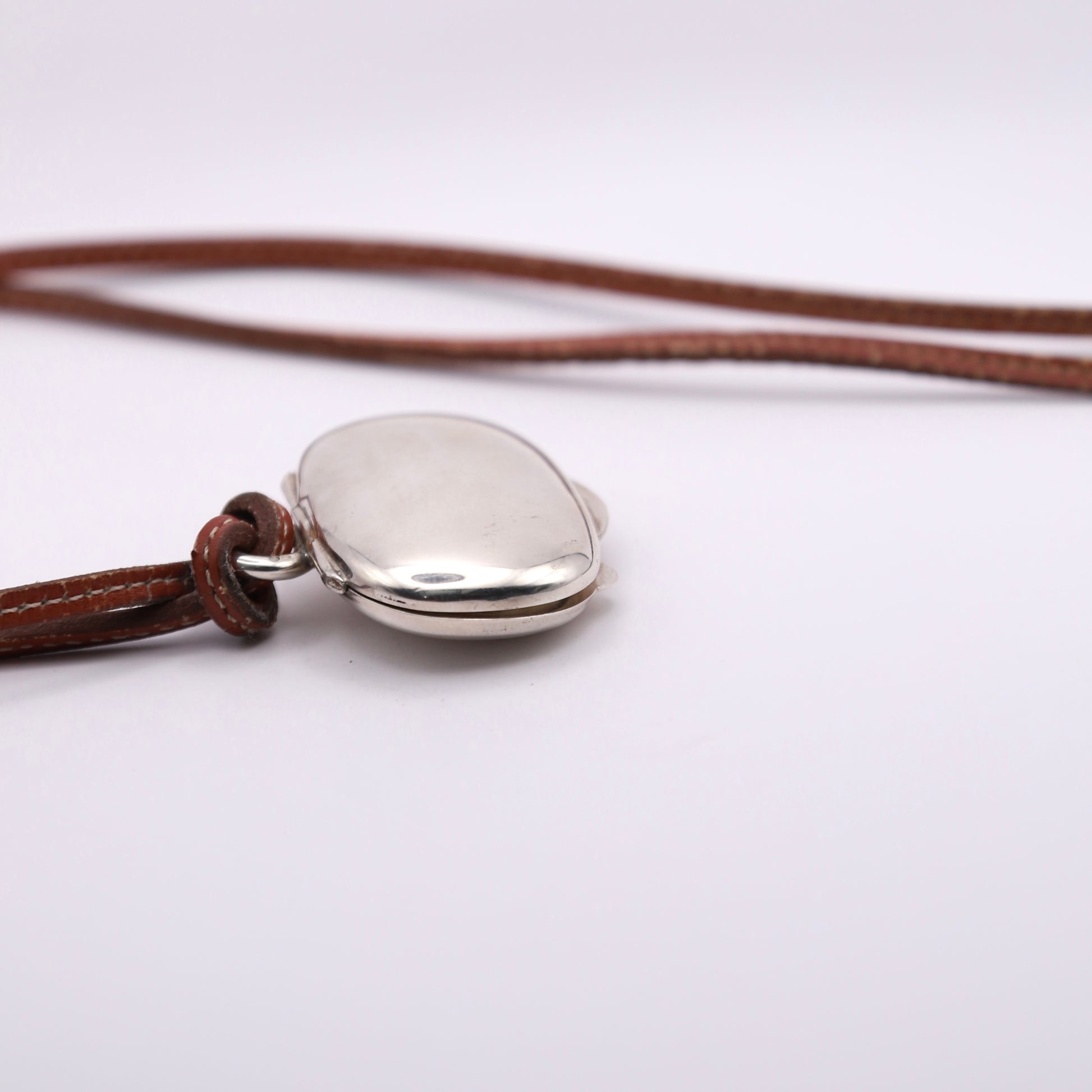 Hermes Silver 925 Pill Case Necklace，left side