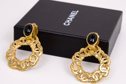 Chanel｜ Coco Mark Black Stone Vintage Earring 96A