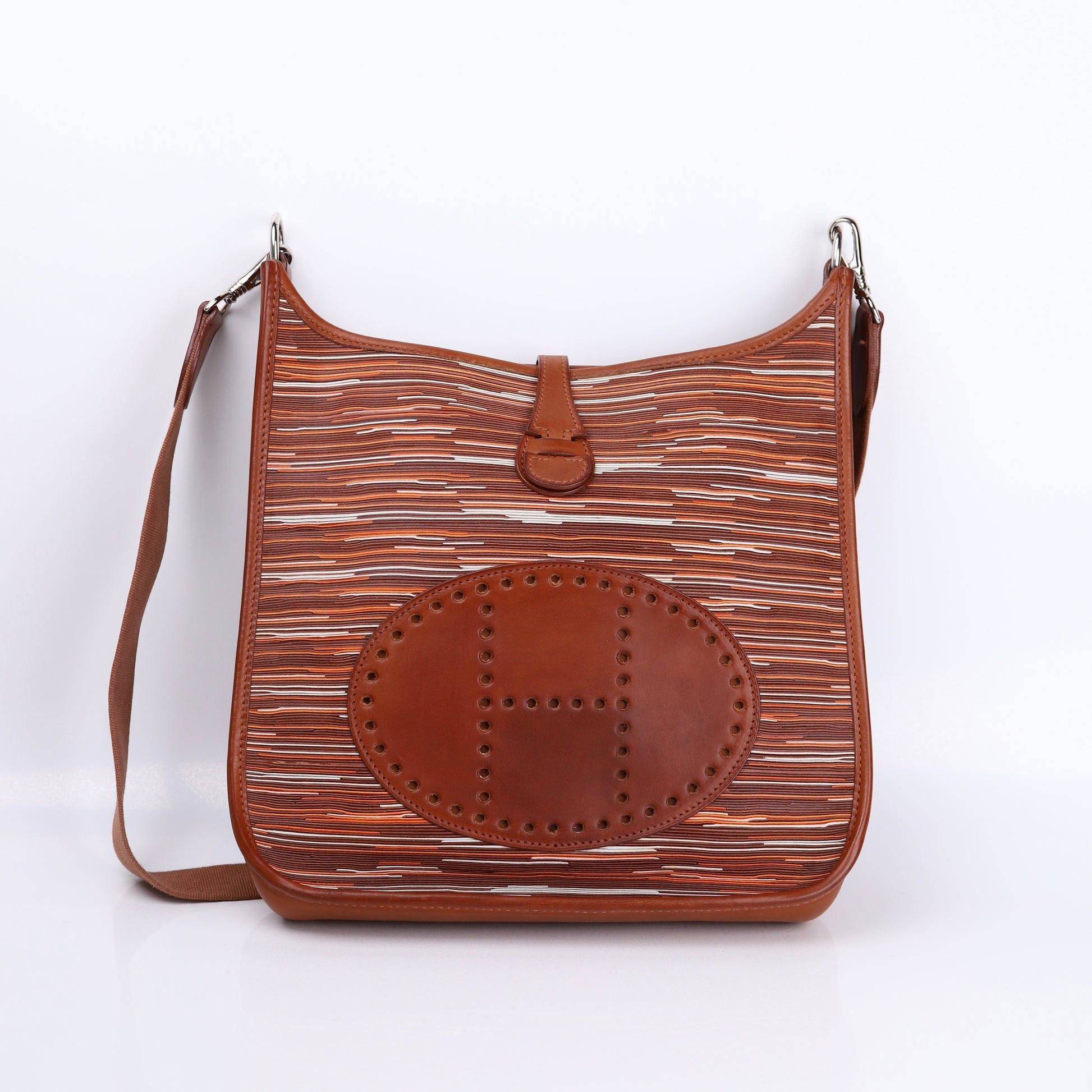 Hermes Evelyne PM in Barenia/Vibrato Fauve  2000，front view