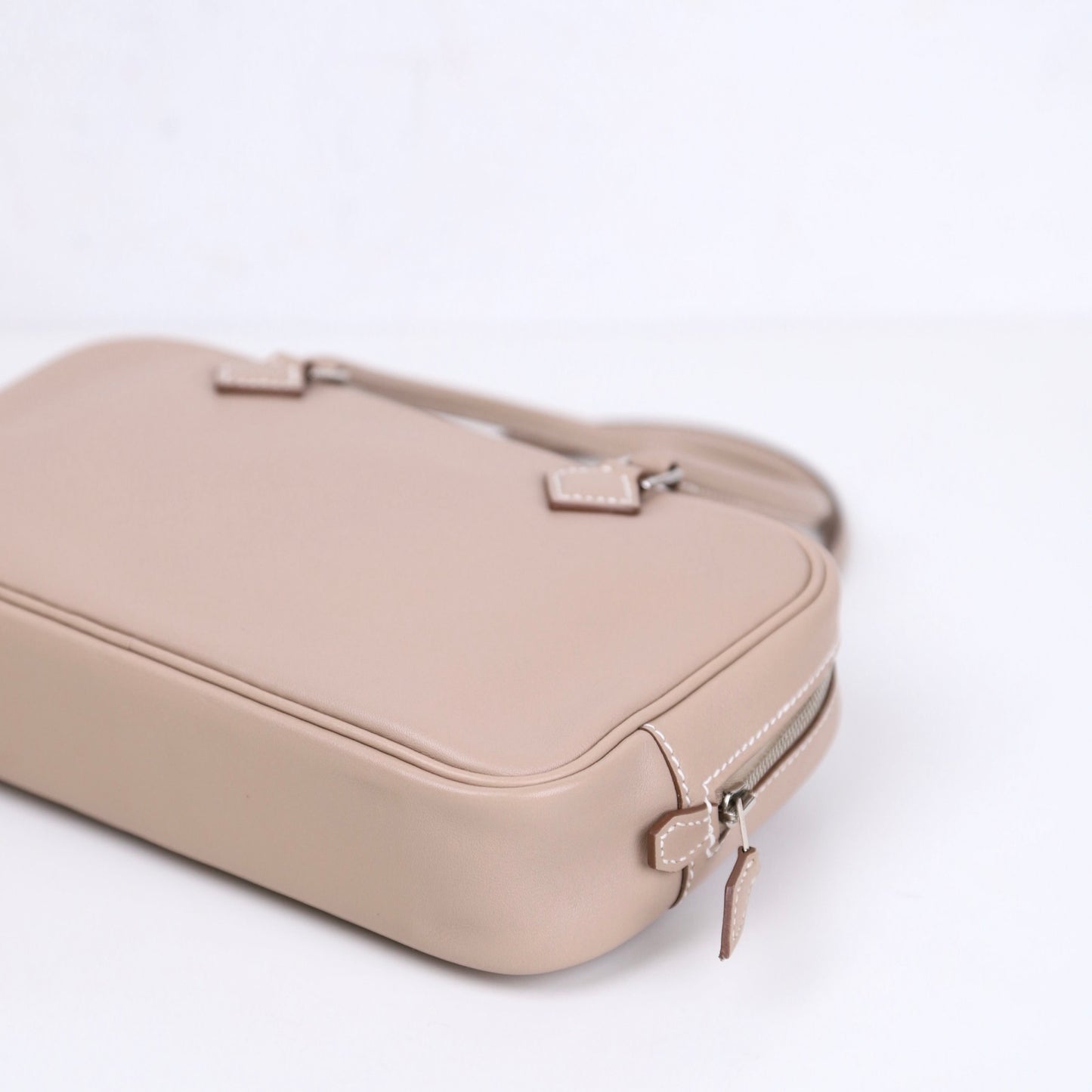 Hermes｜Plume elan 22 Handbag Argile swift 2012