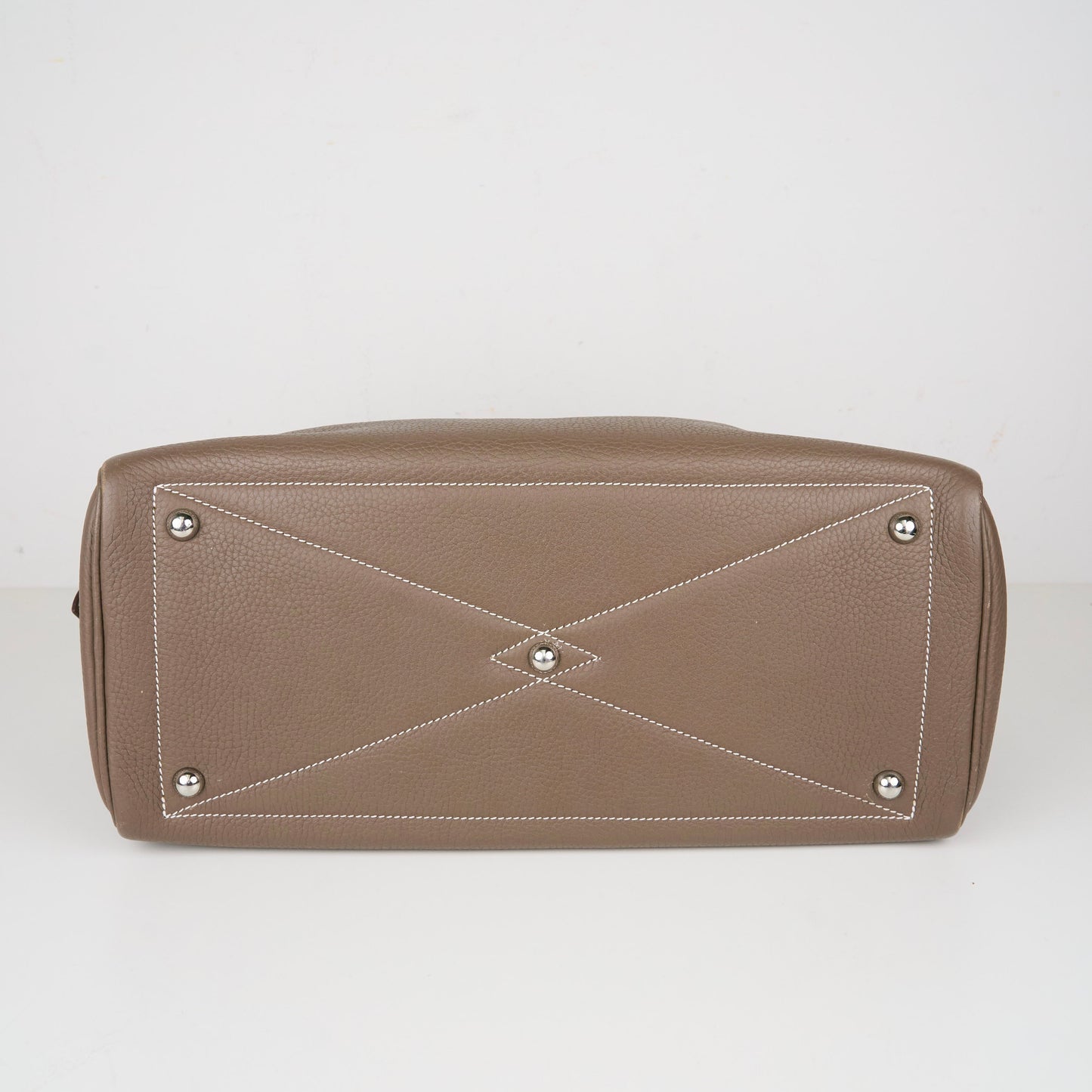 Hermes| Victoria 35 shoulder bag  Etoupe Taurillon Clemence 2016