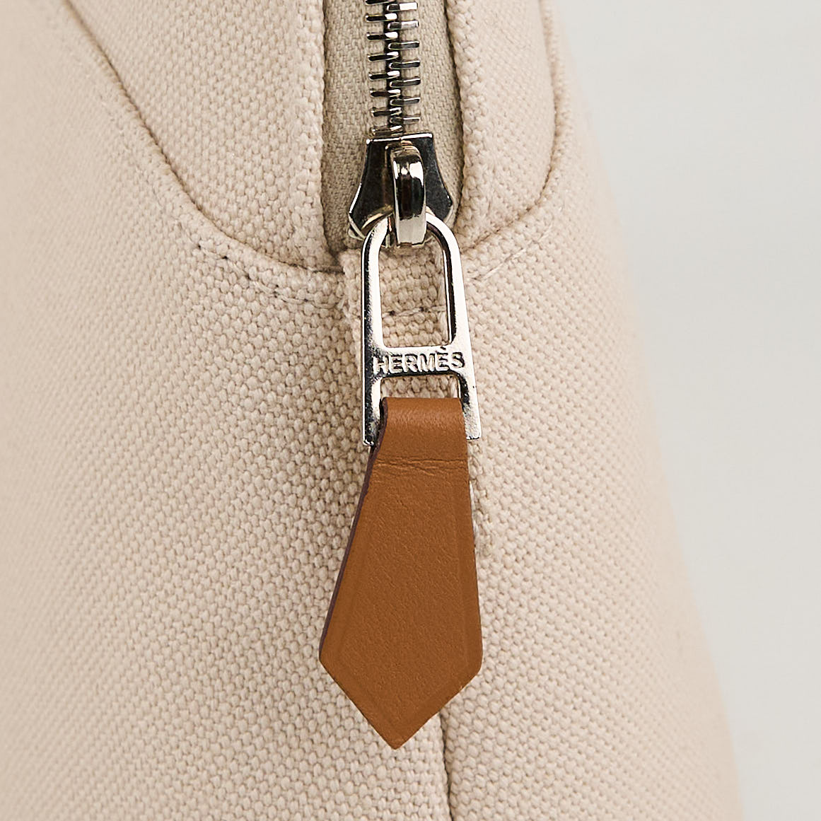 Hermes｜Bolide Cosmetic Pouch  Craine