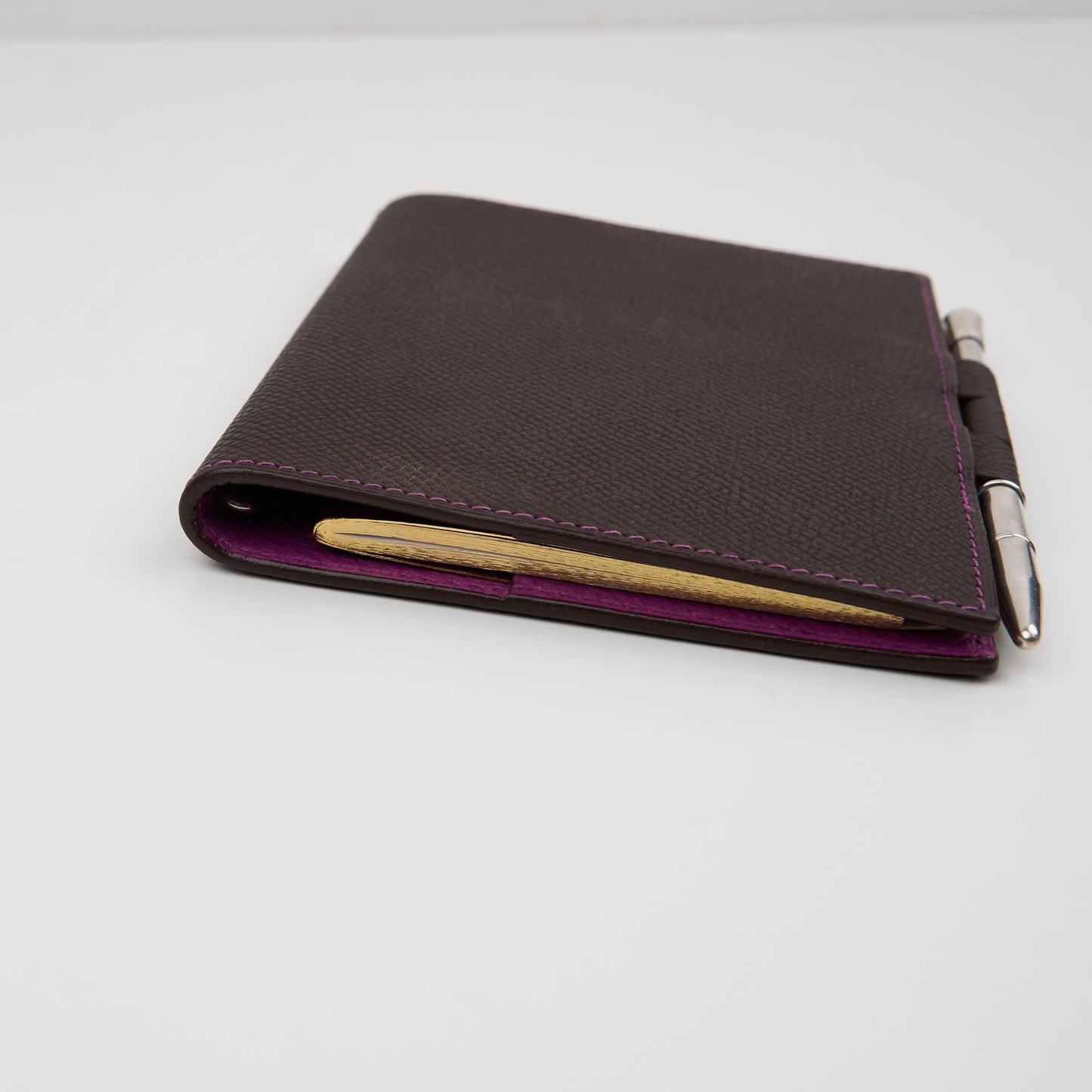 Hemres| Journal Case Passport Cover  Epsom Chocolat Cyclamen 2006