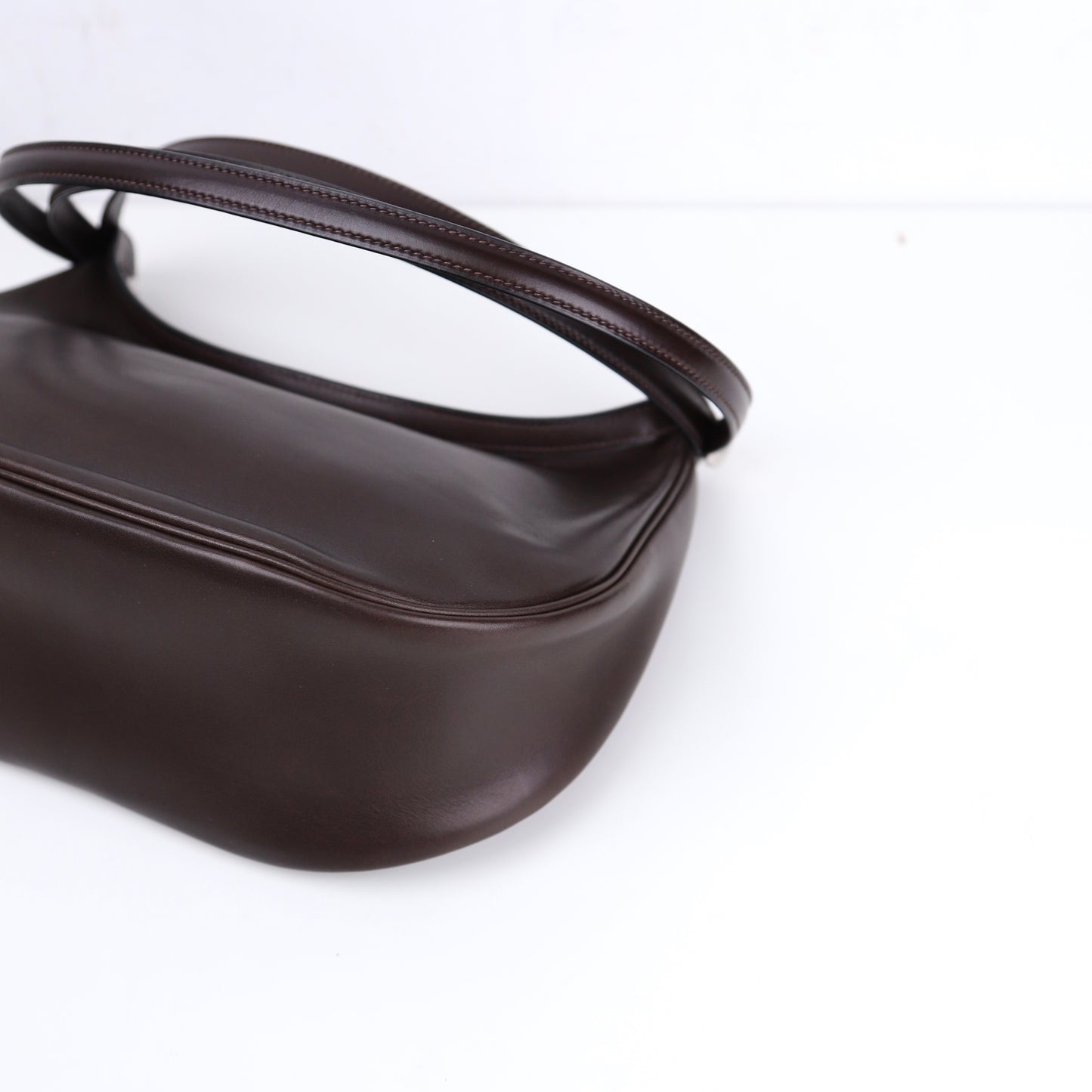 Hermès Caporal Handbag in Evercalf Ebene,corner 2