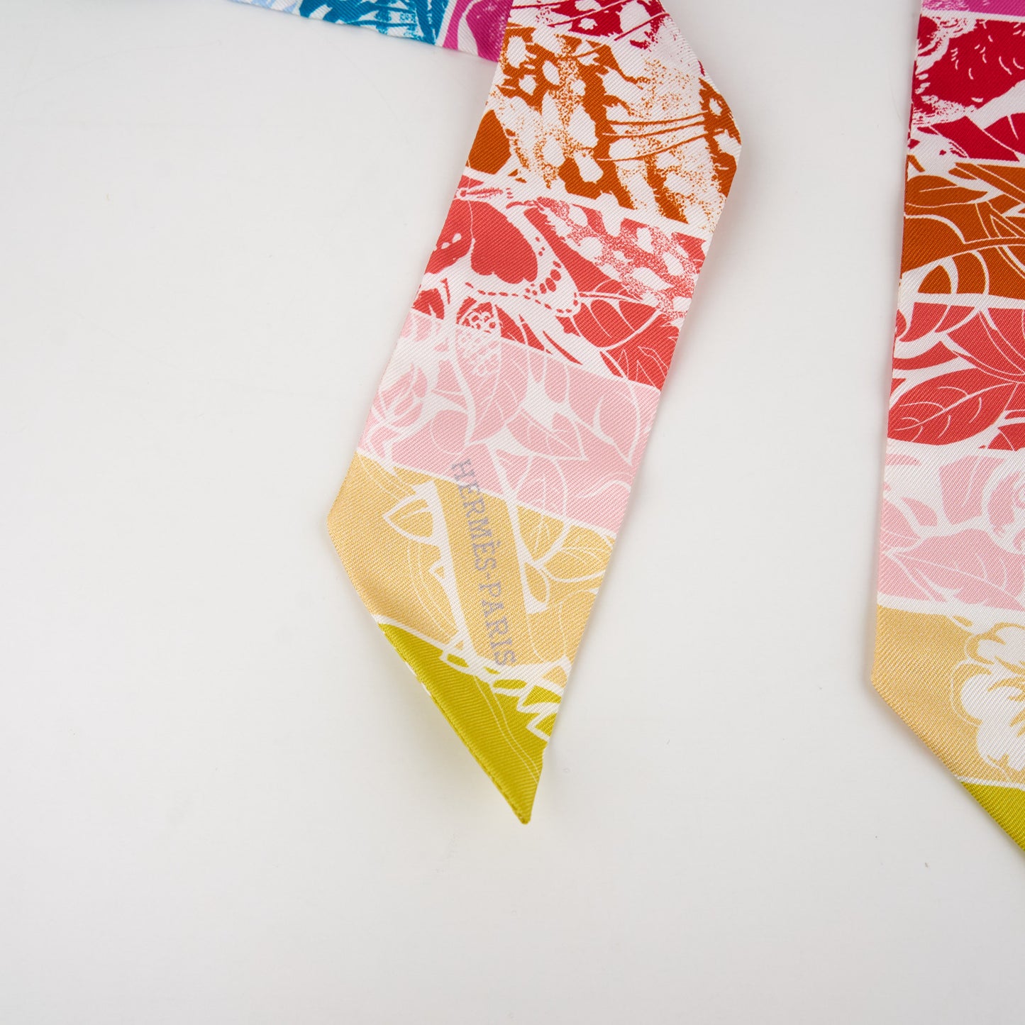 Hermes | Jungle Love Rainbow Twilly