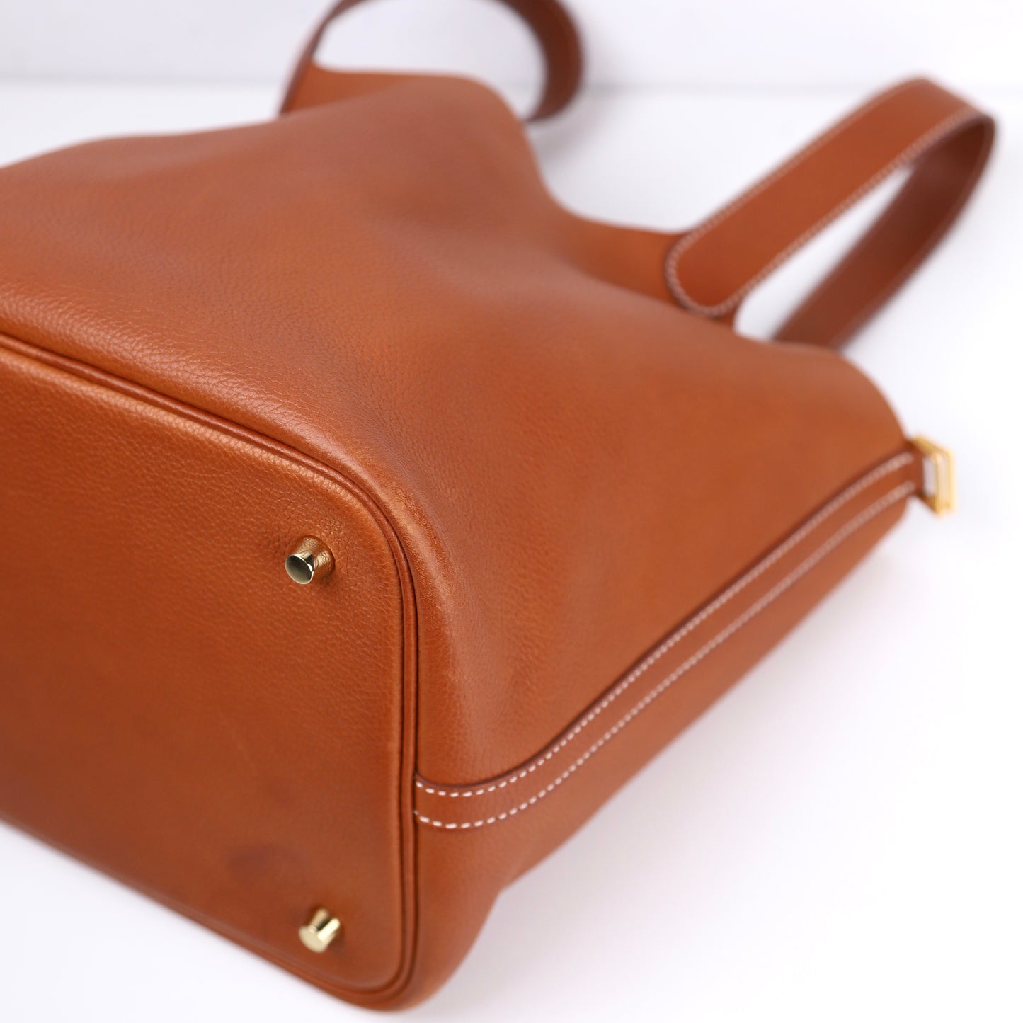 Hermès Picotin MM Fauve Barenia Faubourg,corner 3