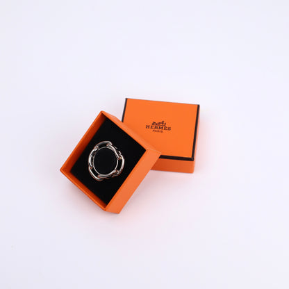 Hermes Sliver Metal Chaine Dancre Ring scarf, full view