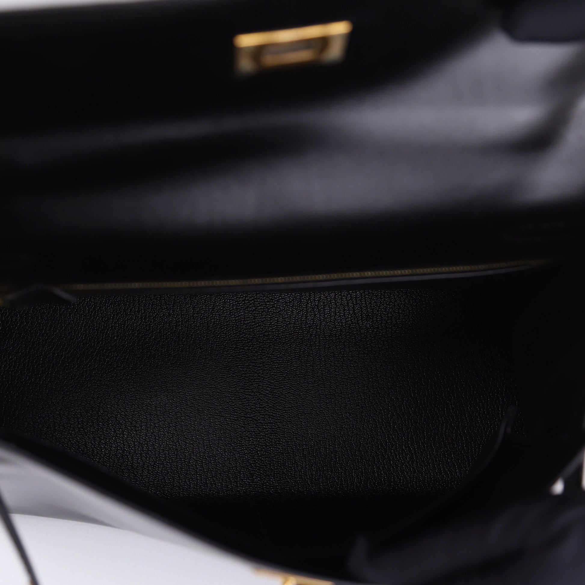 Hermes Kelly 32 Handbag in Box Calf Black 2000,inside