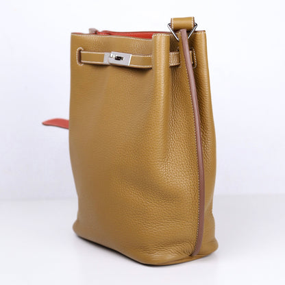 Hermes｜ So Kelly 22 Handbag Kraft/Sanguine Taurillon Clemence 2011