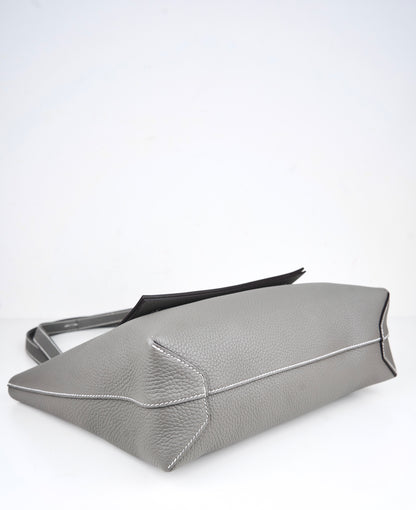 Hermes｜Cabasellier  totebag  Gris Meyer Taurillon Clemence 2022