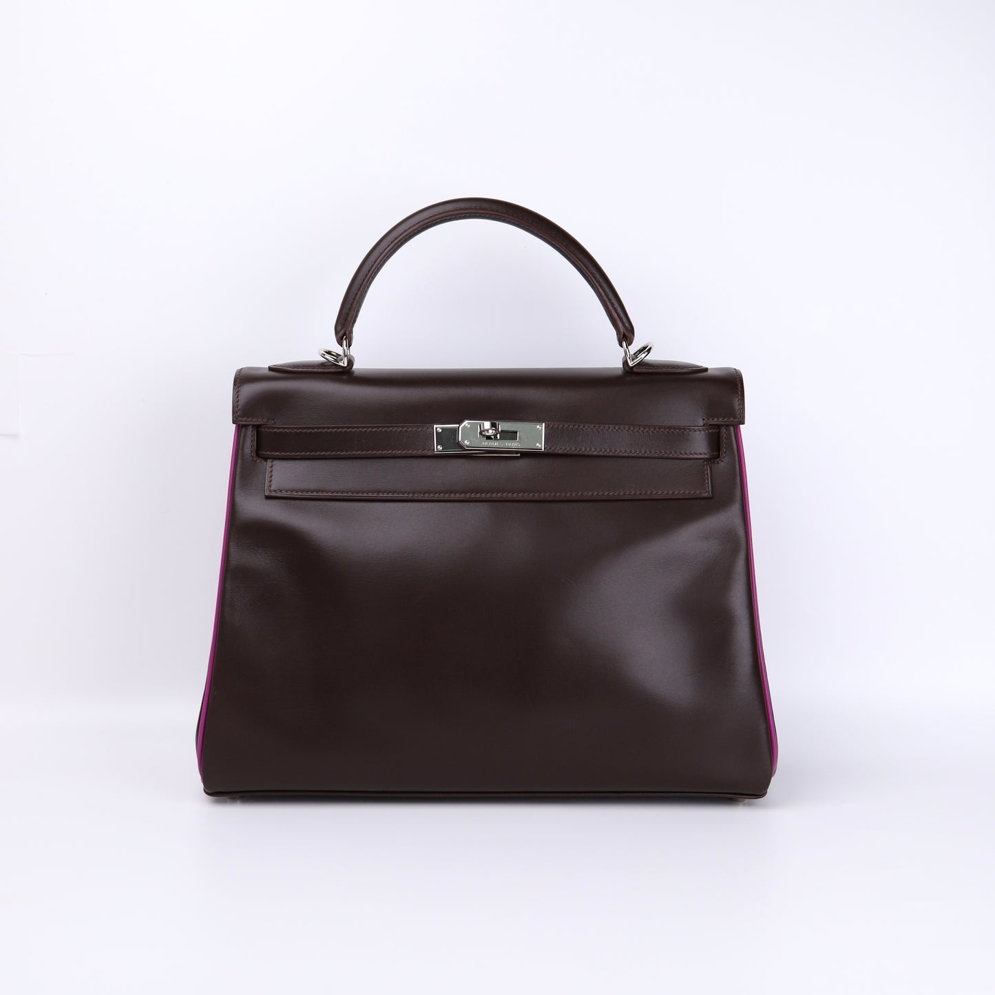 Hermes Kelly 32 Handbag in Box Calf Chocolate/Cyclamen 2005, front view