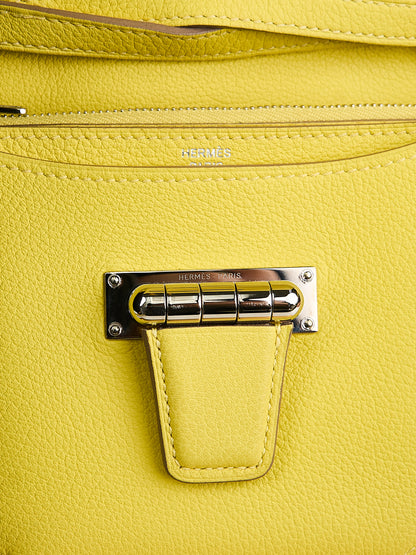 Hermes｜ Convoyeur shoulder bag  Lime Evercolor 2017