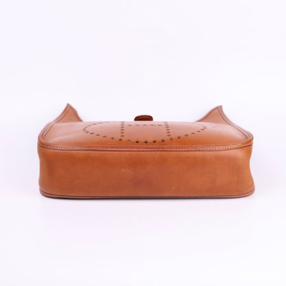 Hermes Evelyne PM in Barenia Fauve 2000 PHW,bottom