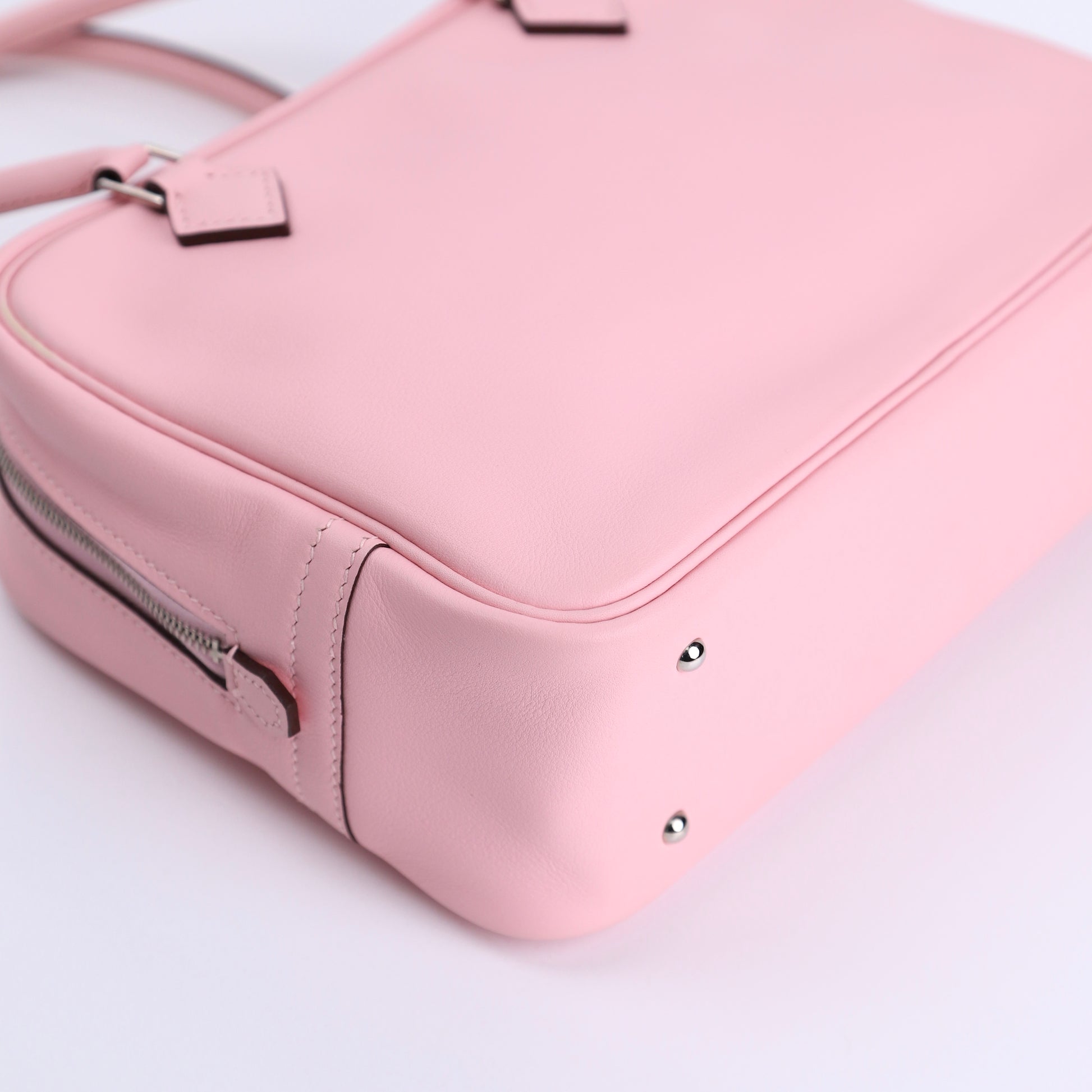 Hermes Plume Mini Handbag Plume in Rose Sakura Swift 2015, corner1