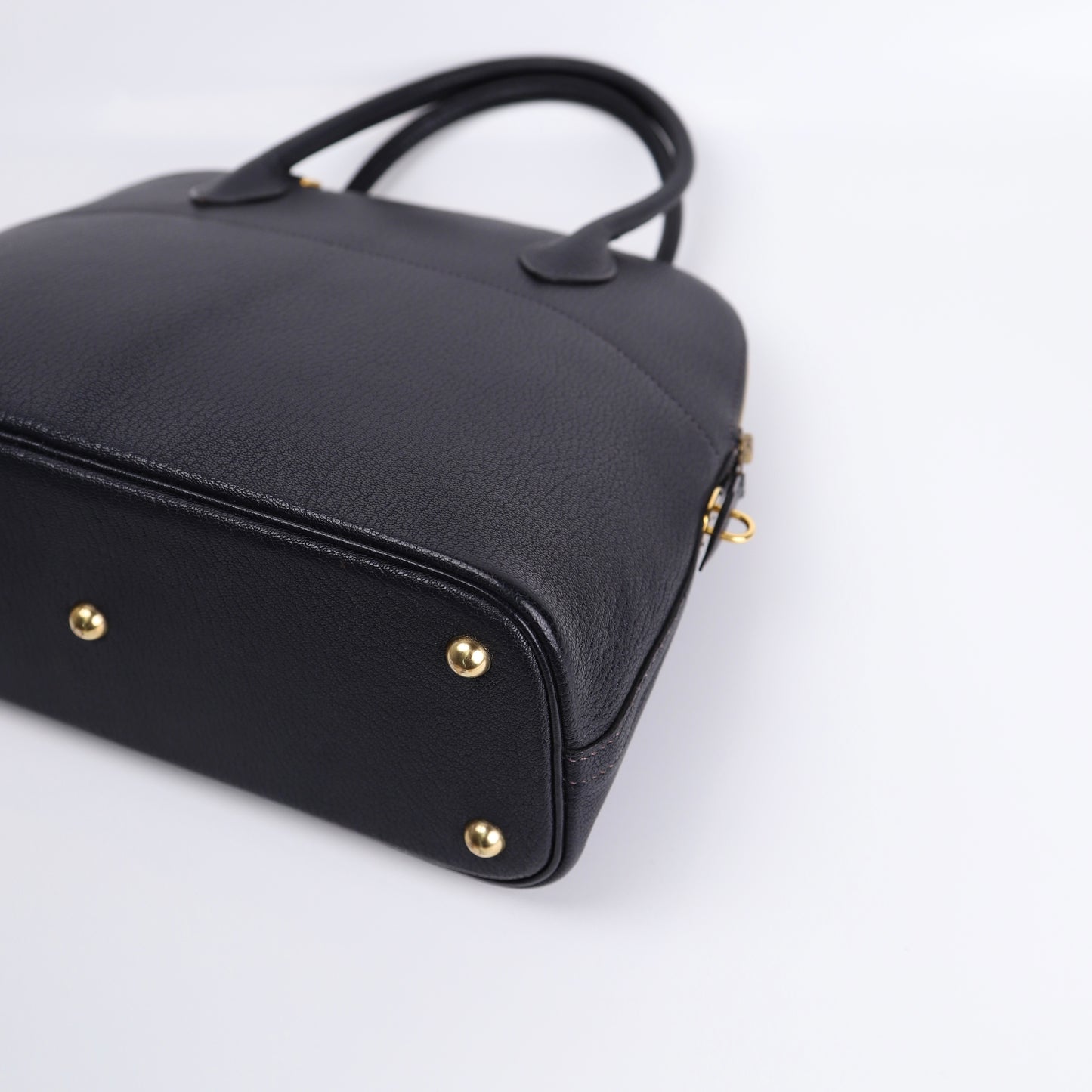 Hermes Bolide 31 in Chevre Bleu Indigo 2000,corner4