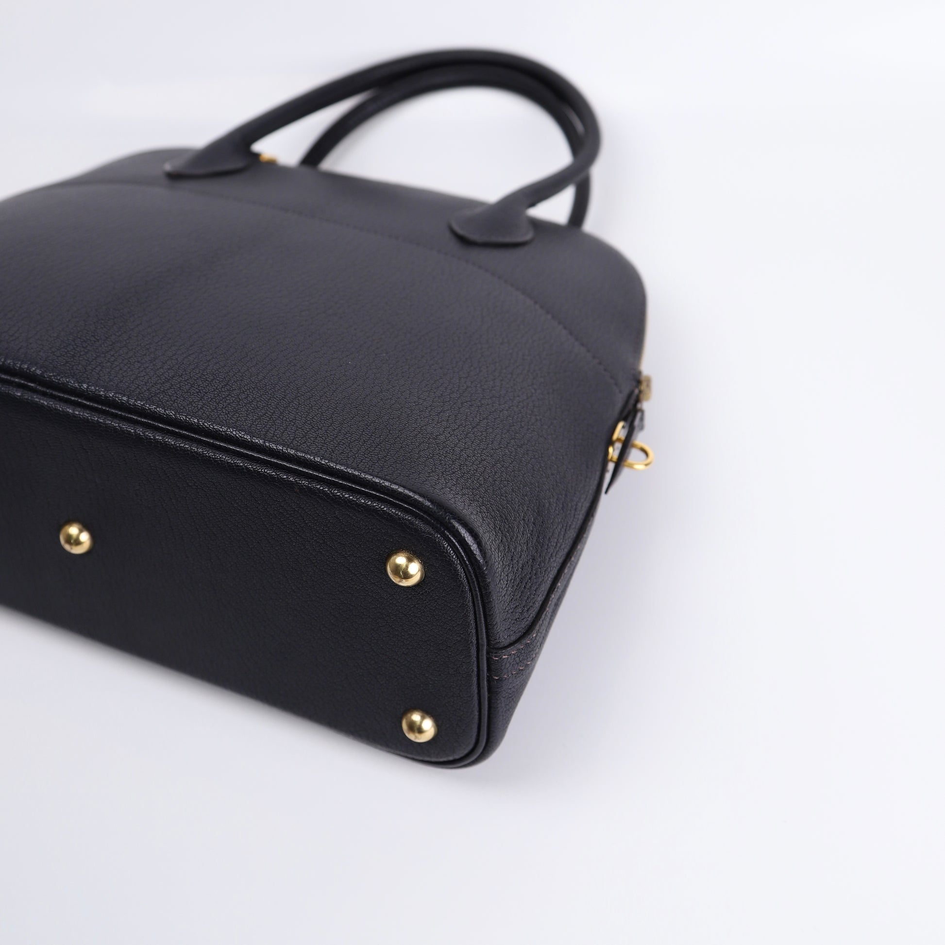 Hermes Bolide 31 in Chevre Bleu Indigo 2000,corner4