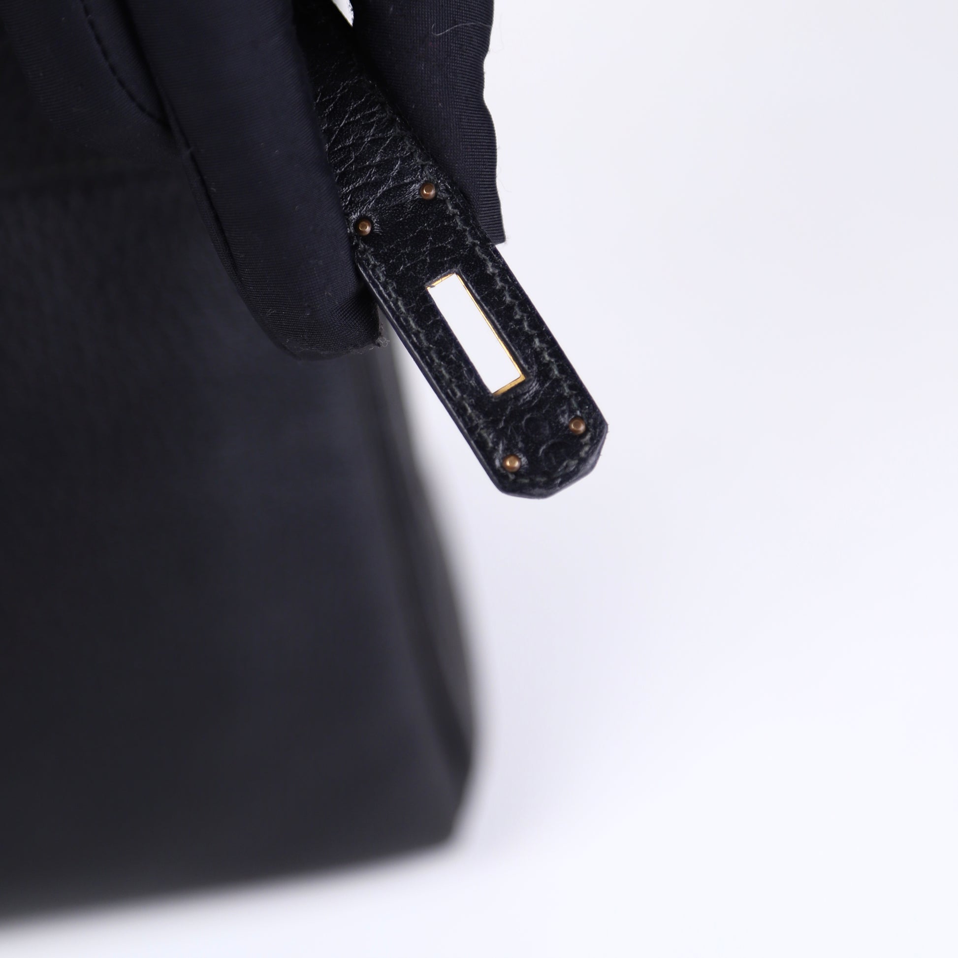Hermes Kelly 32 Handbag in Vachette Ardennes  Black 1991，year stamp circle U