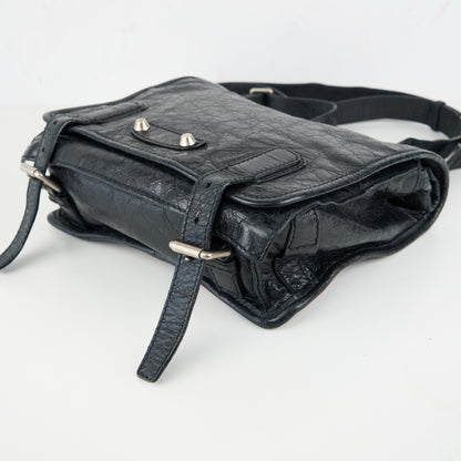 Balenciaga ｜Black messenger shoulder bag Archive city Leather