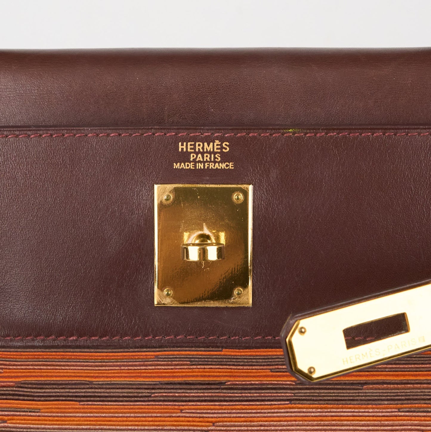 Hermes｜ Kelly 32 Handbag  Box  Calf  Vibrato 2002