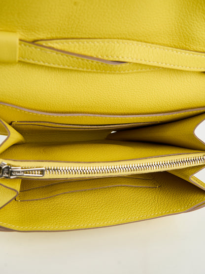 Hermes｜ Convoyeur mini shoulder bag  Lime Evercolor 2017