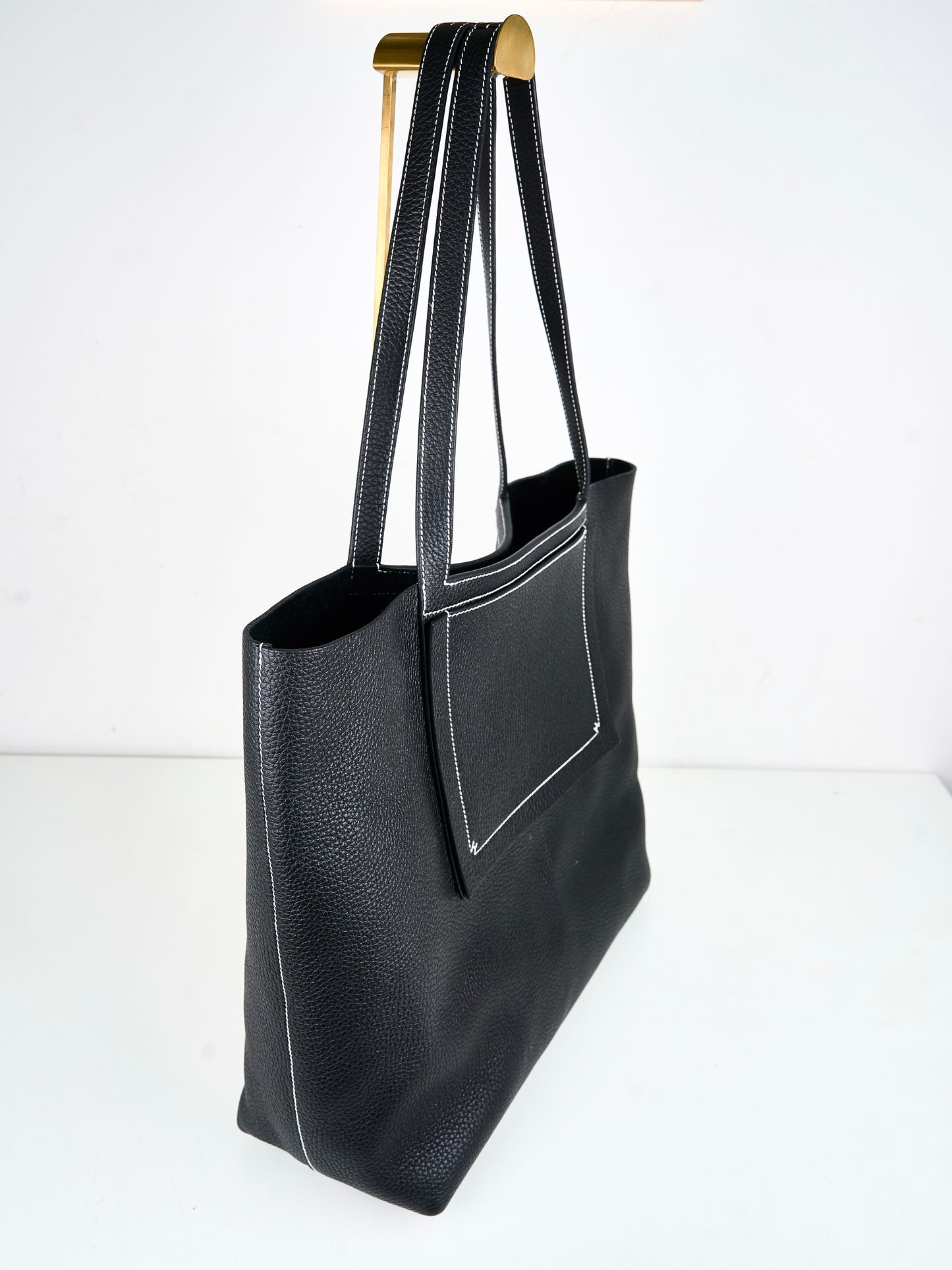 Hermes｜Cabasellier  totebag Black  Taurillon Clemence 2022