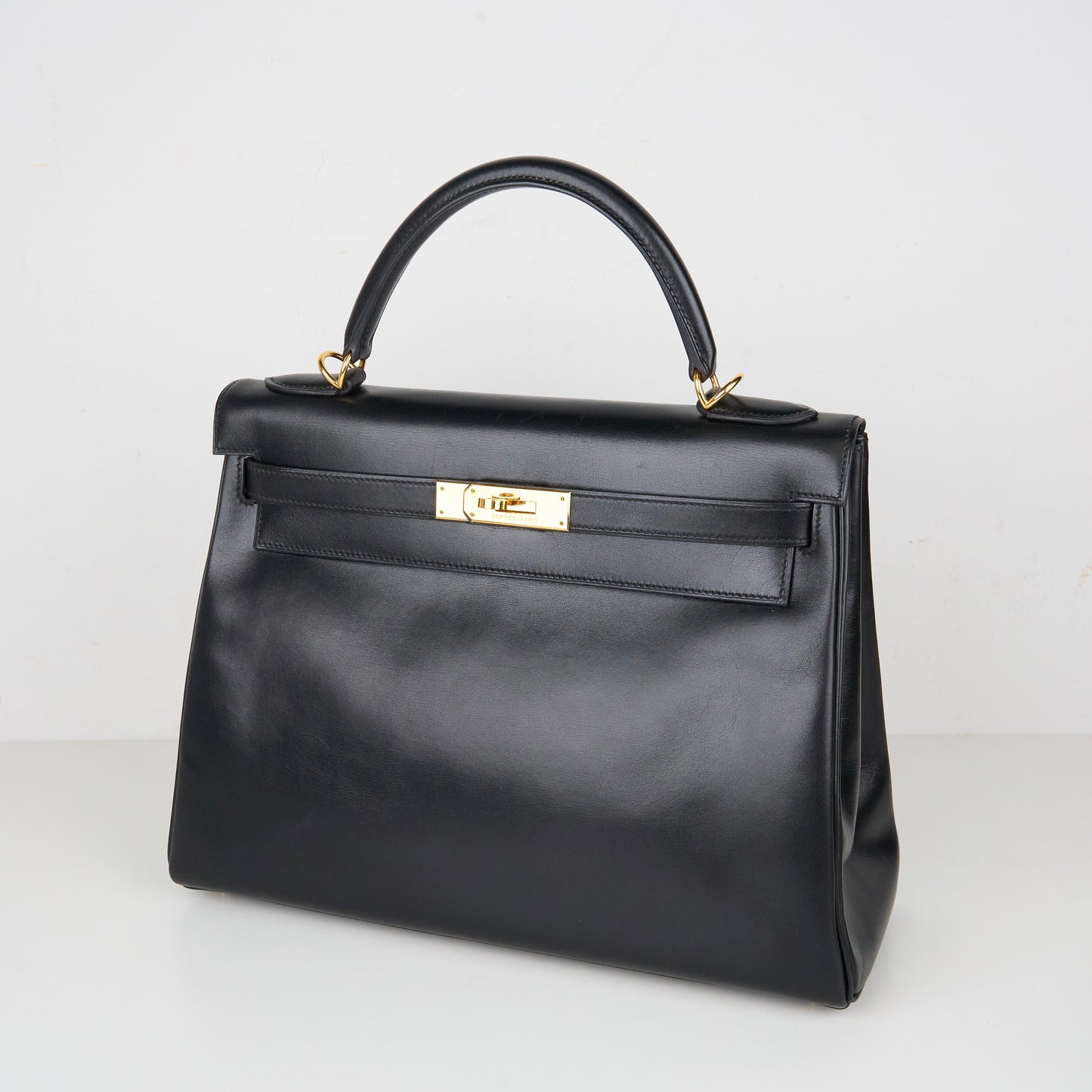 Hermes｜ Kelly32 Handbag  Box Calf  Black 2002