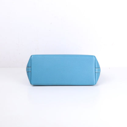 Hermes Berlingot Shoulder Bag in Togo Blue Jean 2003，bottom