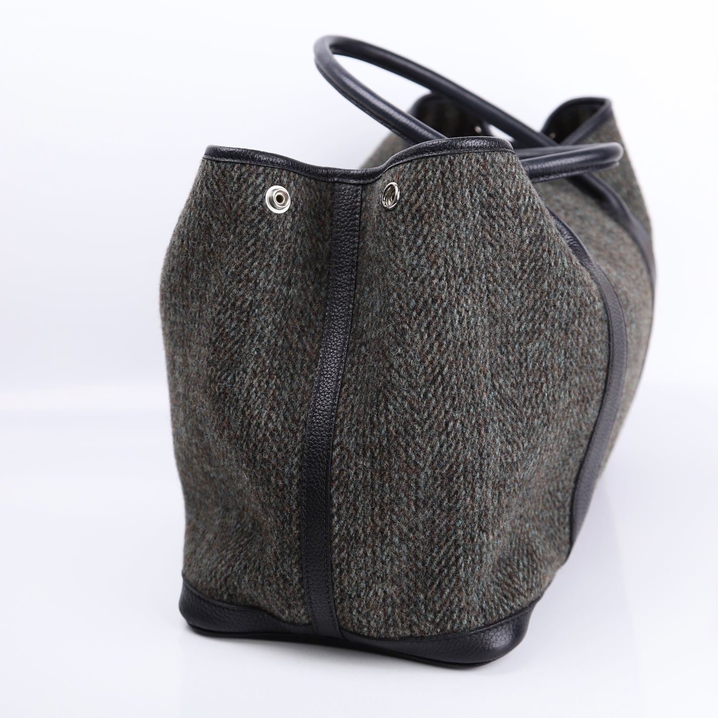 Hermes Limited Garden Party PM in Wool/Buffalo 2003，right side