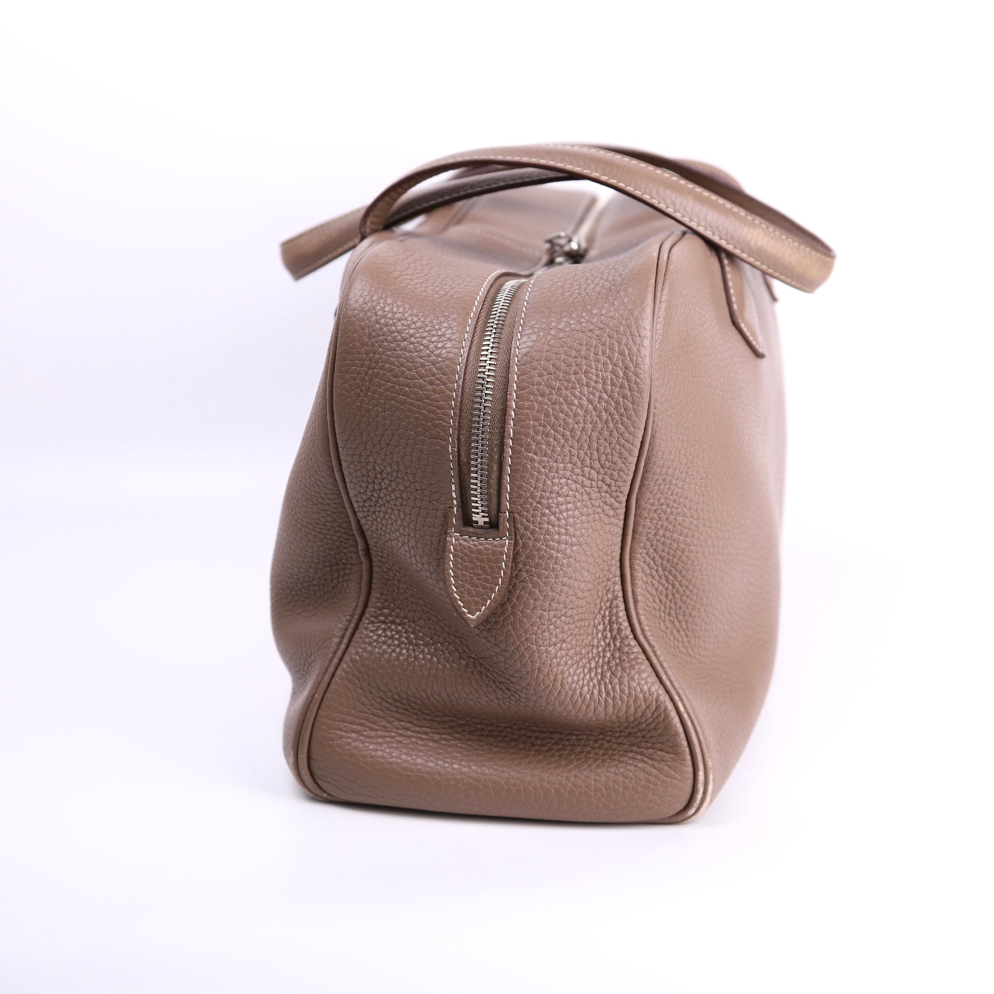 Hermes Victoria 35 Handbag in Taurillon Clemence Etoupe 2015, left side