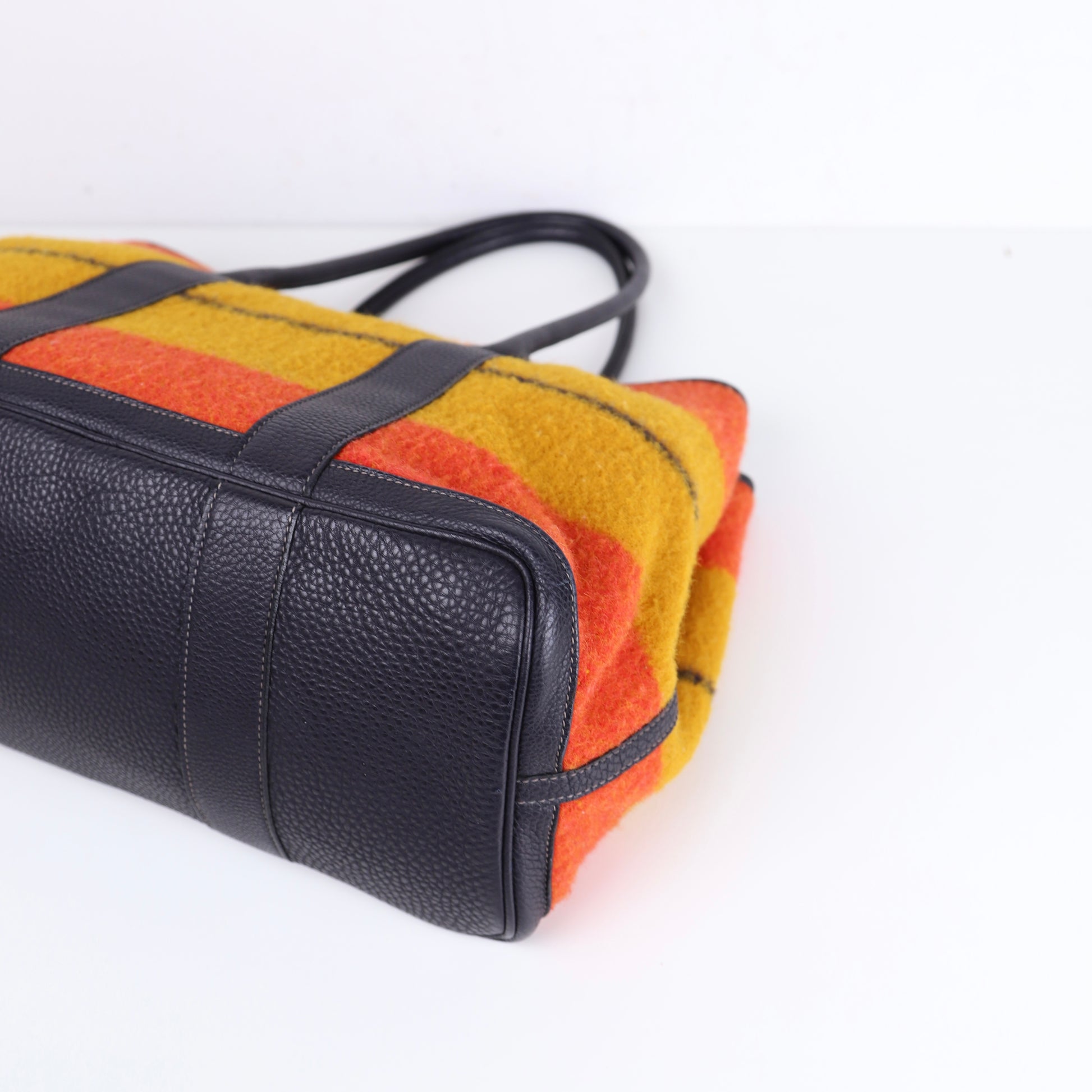 Hermes  Limited Garden Party PM Wool Handbag，corner2