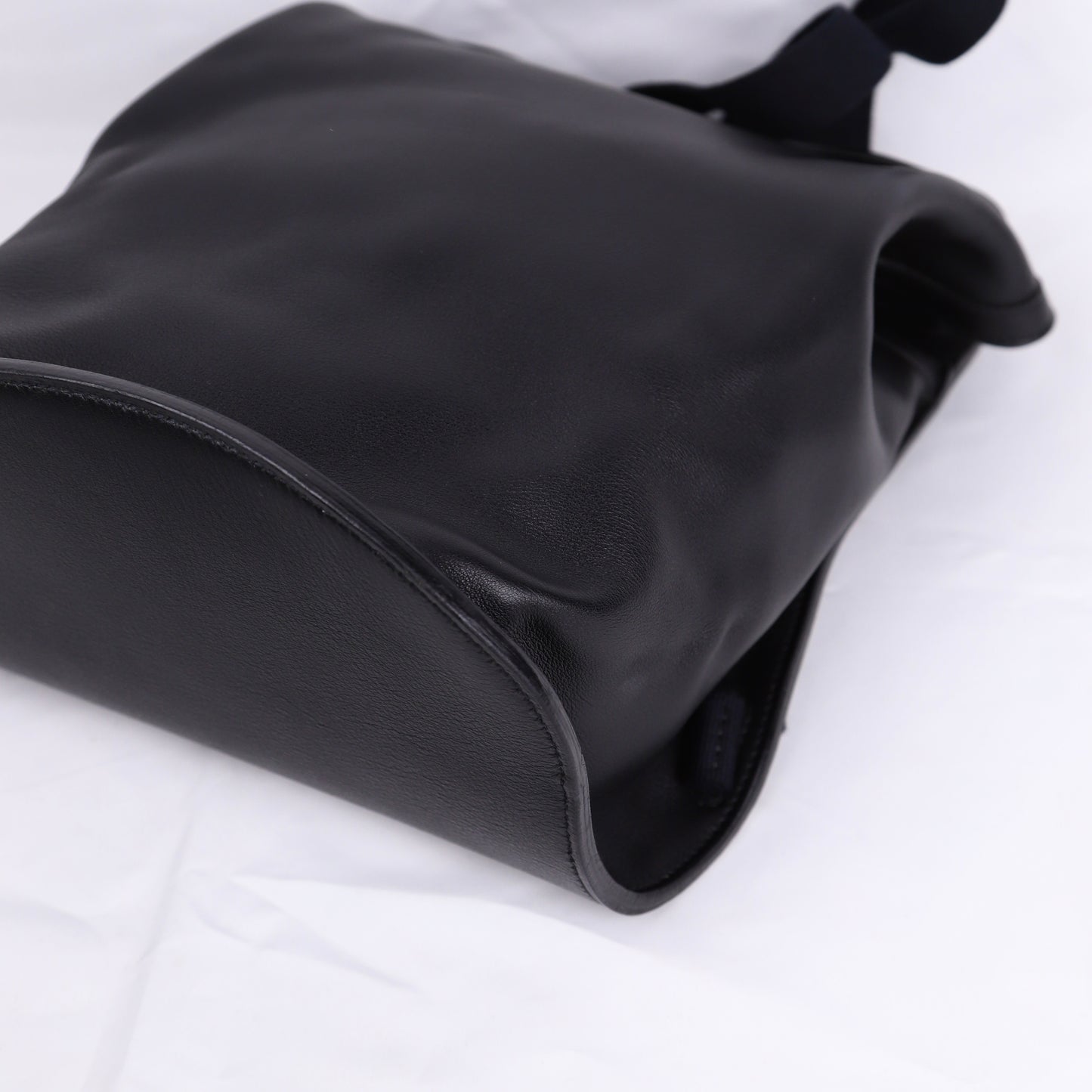 Hermes Sherpa PM Backpack in Gulliver Black 2001,corner1