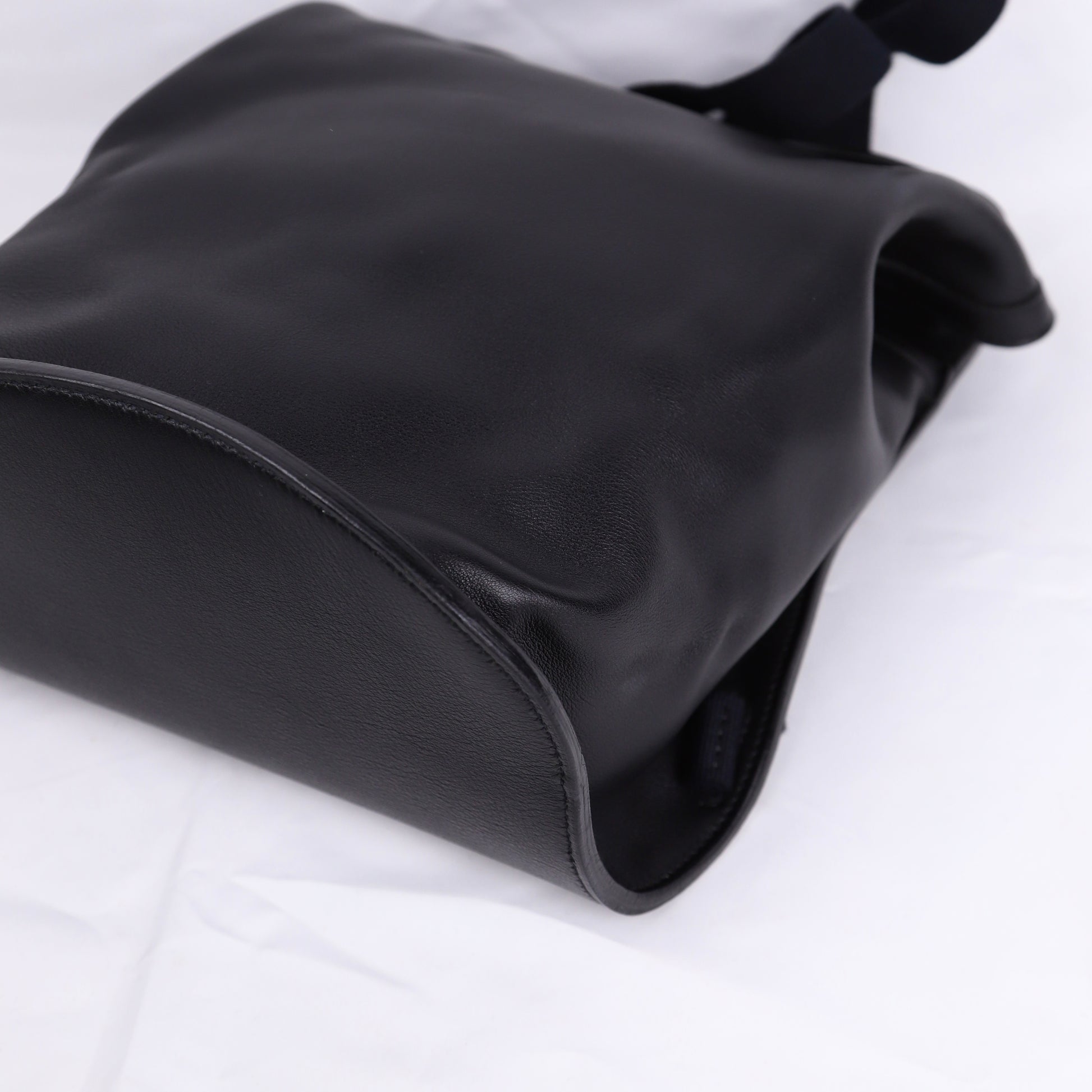 Hermes Sherpa PM Backpack in Gulliver Black 2001,corner1