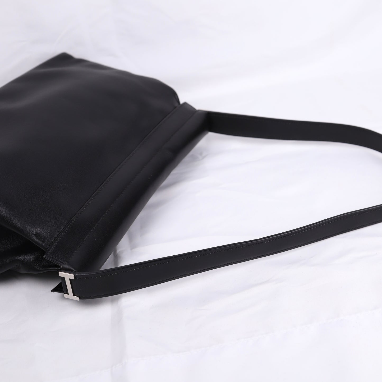 Hermes Yeoh Bag Shoulder bag in Gulliver Black 2001, handle