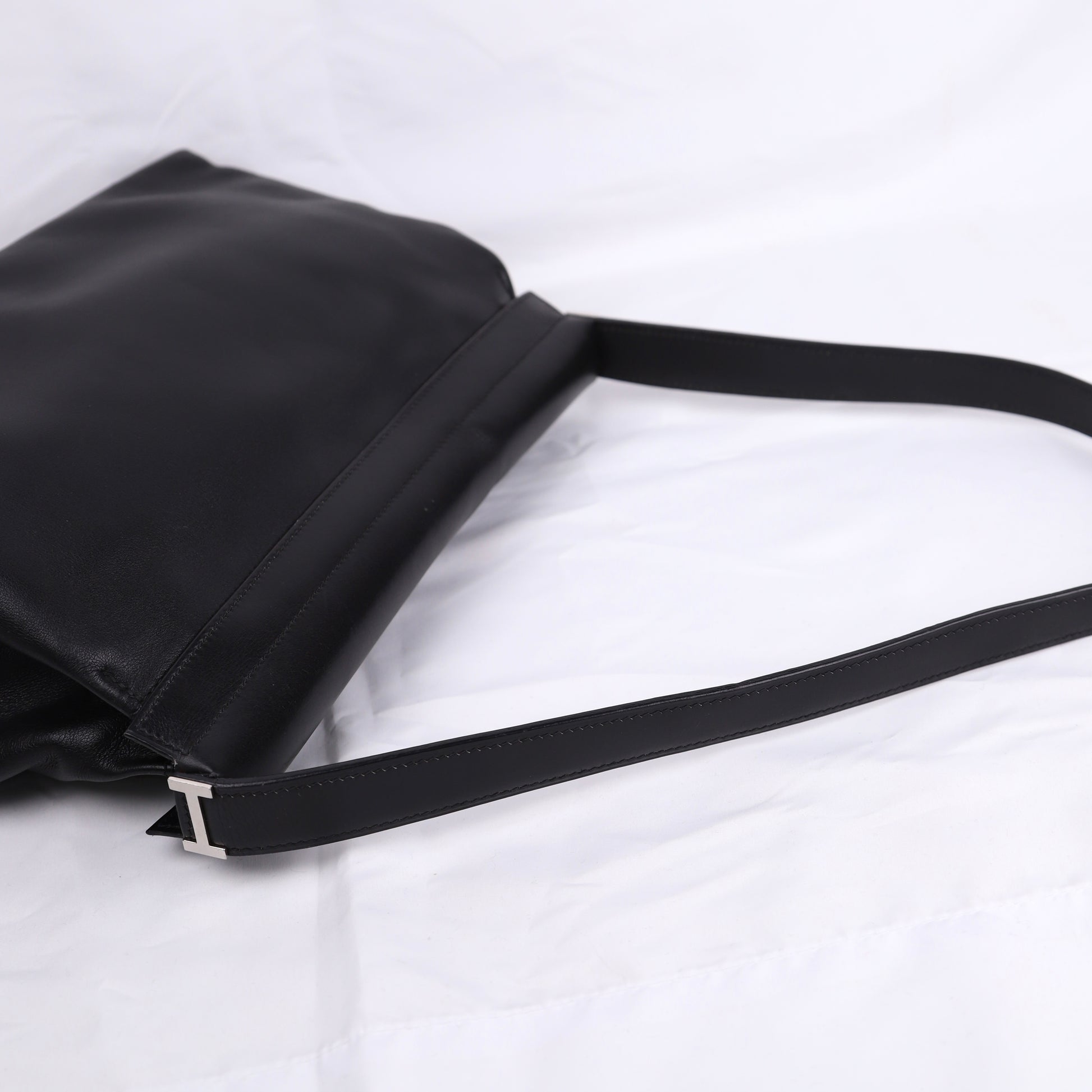 Hermes Yeoh Bag Shoulder bag in Gulliver Black 2001, handle