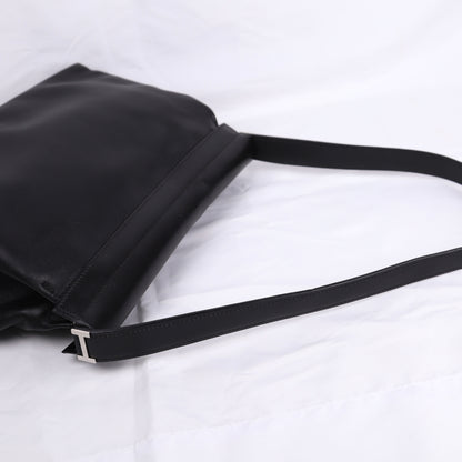 Hermes Yeoh Bag Shoulder bag in Gulliver Black 2001, handle
