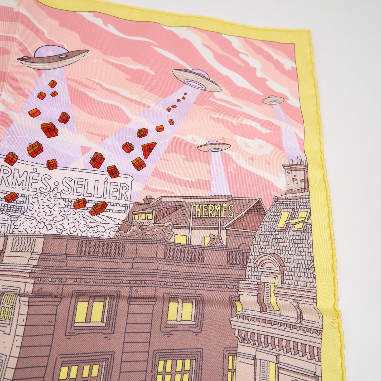 Hermes | Silk Scarf Carre 45 Space Shopping au Faubourg