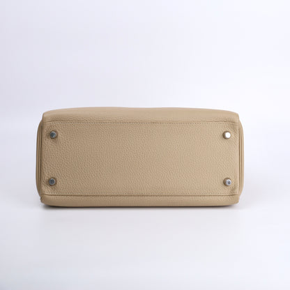 Hermes Kelly 28 Handbag in Togo Trench 2017，bottom
