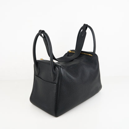 Hermes｜ Lindy 30 2-way Handbag  Black Taurillon Clemence 2011