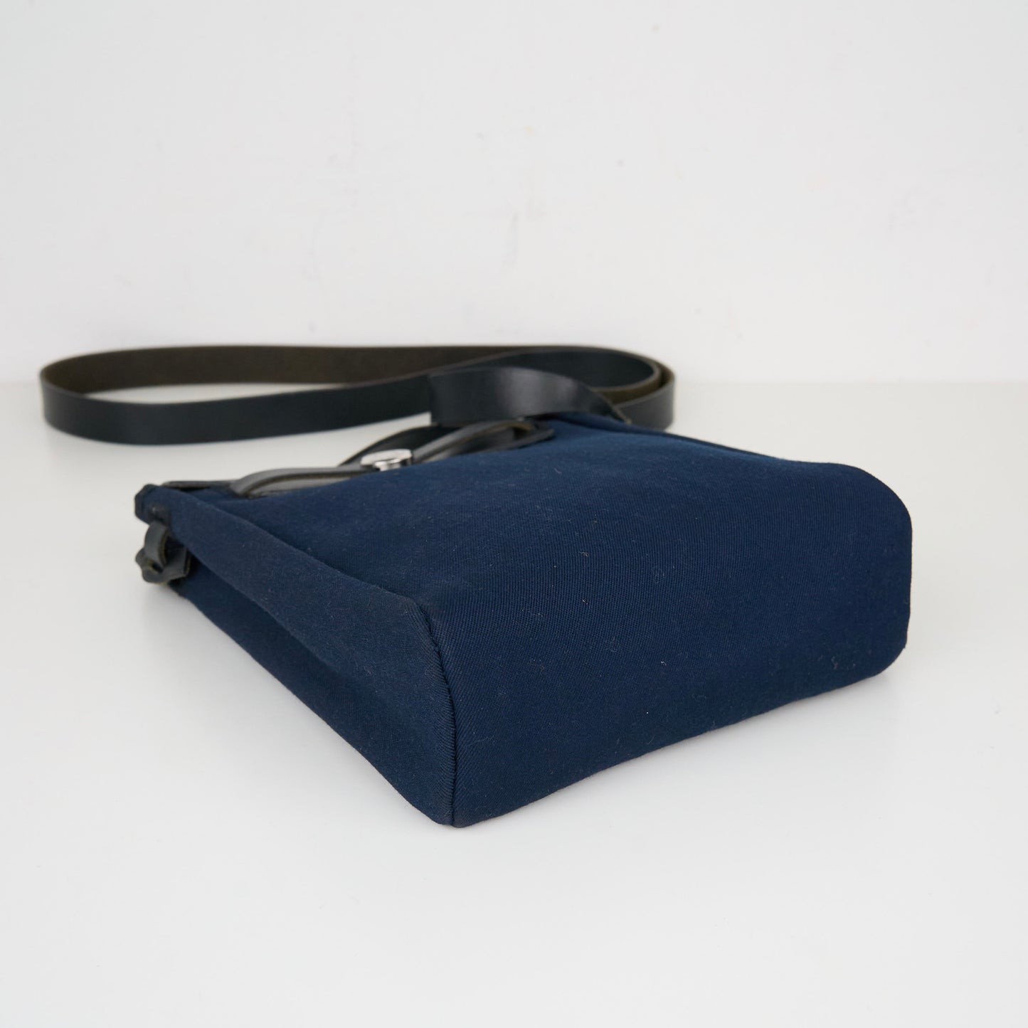 Hermes｜  Mini  Herbag Shoulder Bag Navy Black 2004