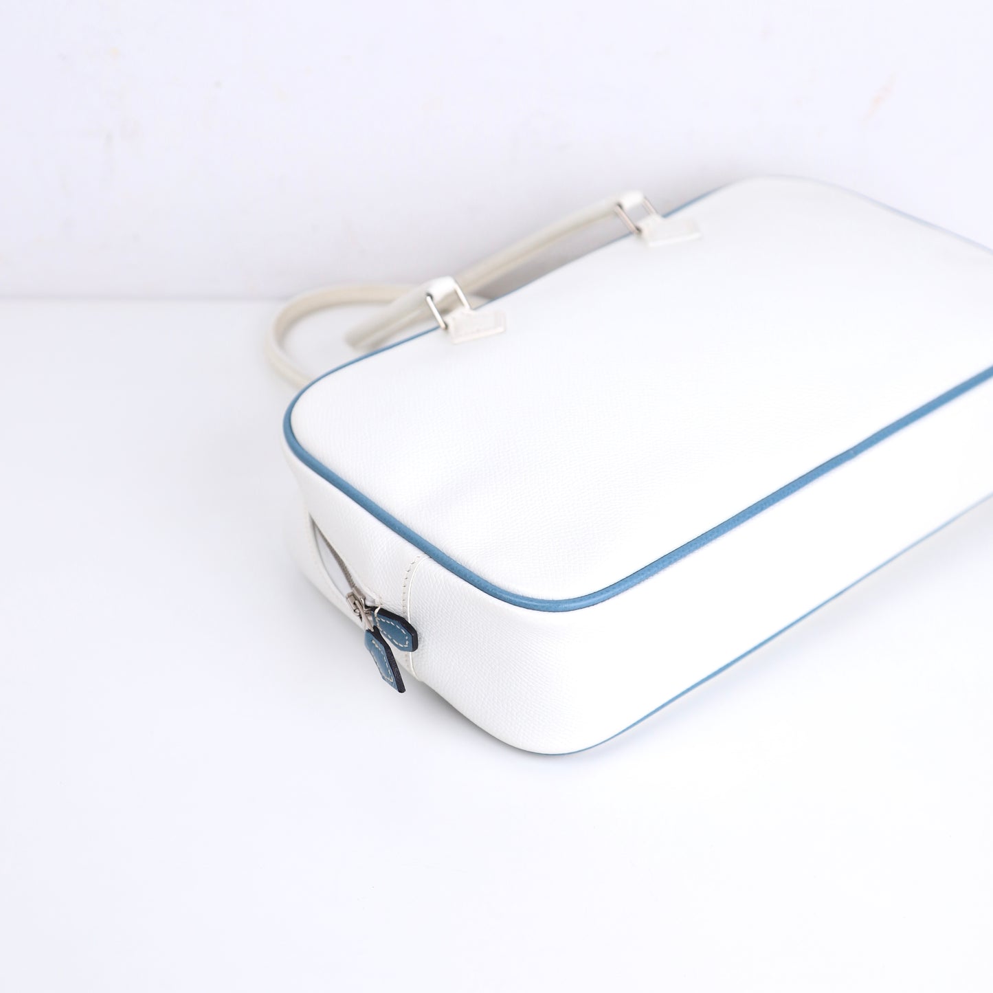 Hermes｜Plume Elan 28 Handbag Blanc/Blue Jean Epsom 2006