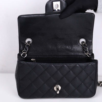 Chanel｜Classic Flap Mini Chain Shoulder bag Caviar Black