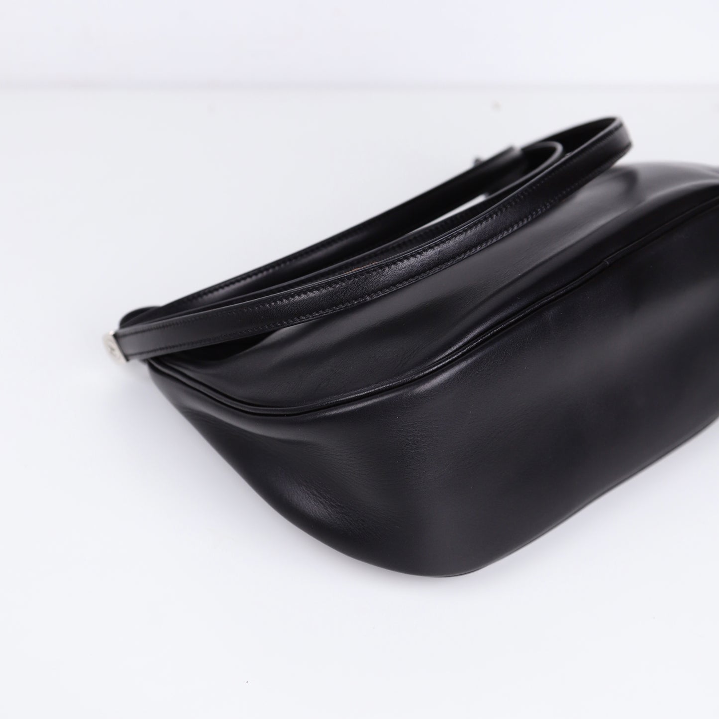Hermes｜Caporal Handbag Evercalf Black 2002  Margiela